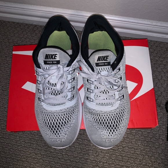 Nike Shoes - NIKE FREE RUN SHOES